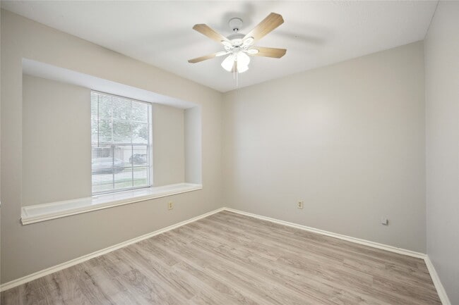 Building Photo - 20323 Pinefield Ln