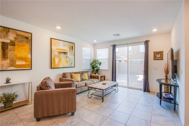 Building Photo - 9858 W Meranto Ave