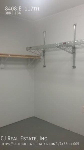 Building Photo - 8408 E. 117th-