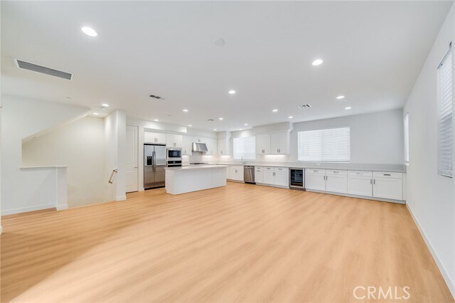 Building Photo - 582 Cultivate