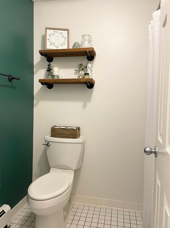 Upstairs full bathroom - 7610 York Ave S