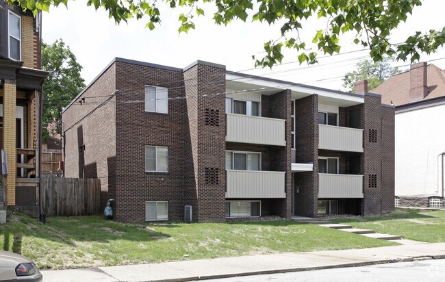 Primary Photo - 827 Highview St