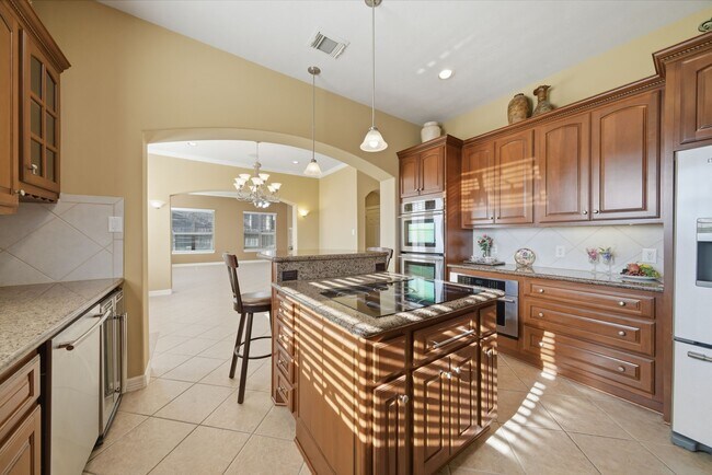 Building Photo - 8029 Durango Way Dr