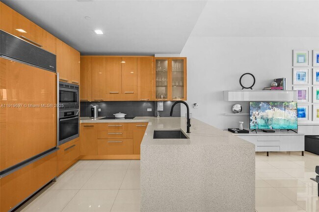 Building Photo - 6799 Collins Ave