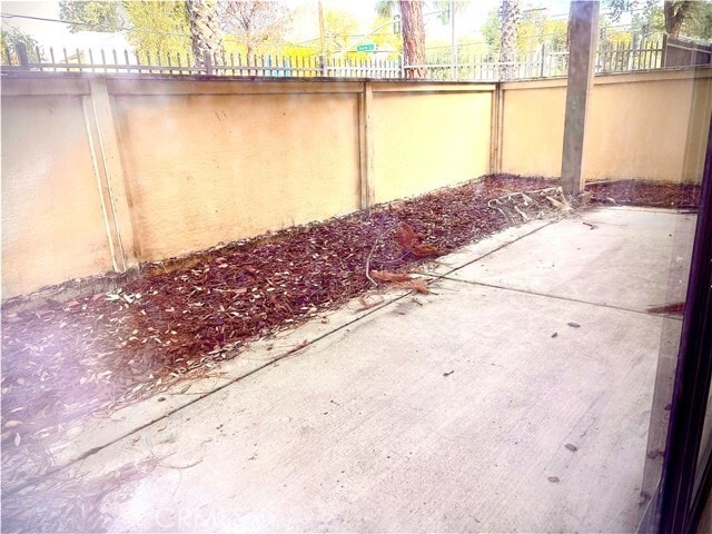 Building Photo - 1110 W Blaine St