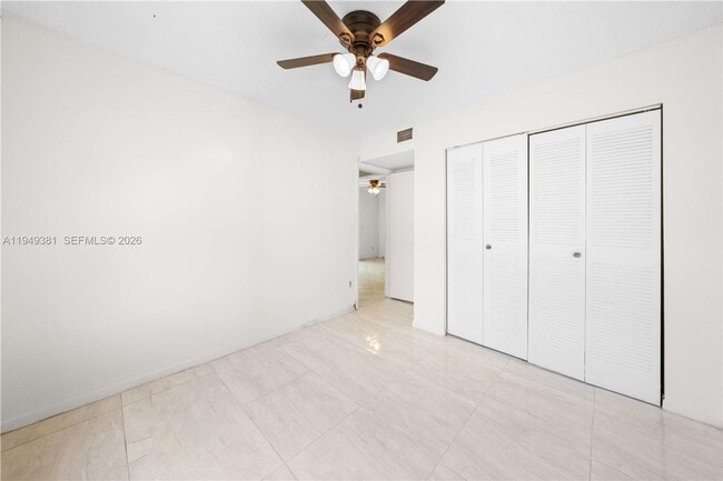 Building Photo - 20905 NE 8th Ct