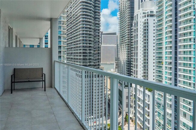 Building Photo - 1250 S Miami Ave