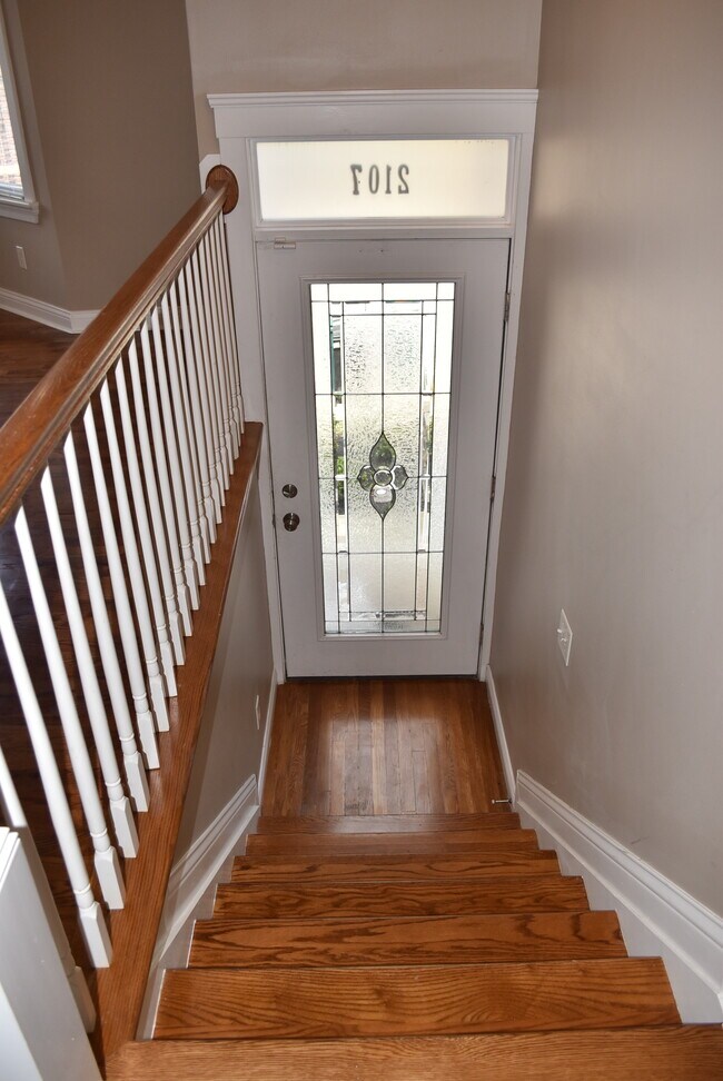 Building Photo - 2105 Herrick Ave