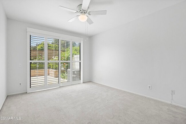 Building Photo - 421 Dante Way