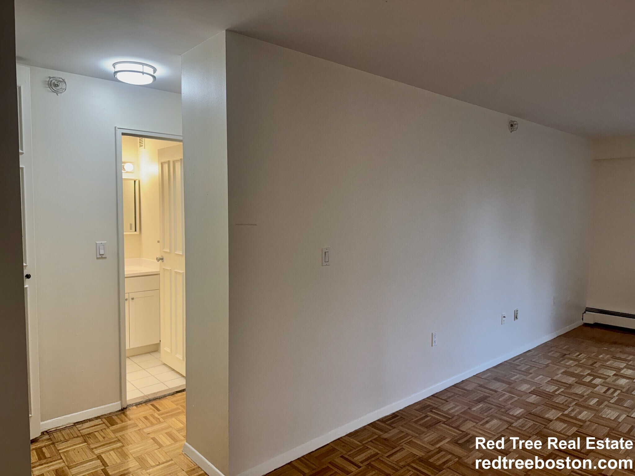 Building Photo - 185 Freeman St