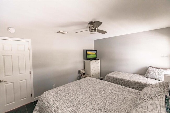 Building Photo - 6053 E Peppertree Way