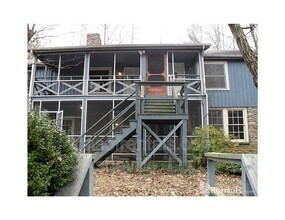 Building Photo - 30 Craven Hill Cir