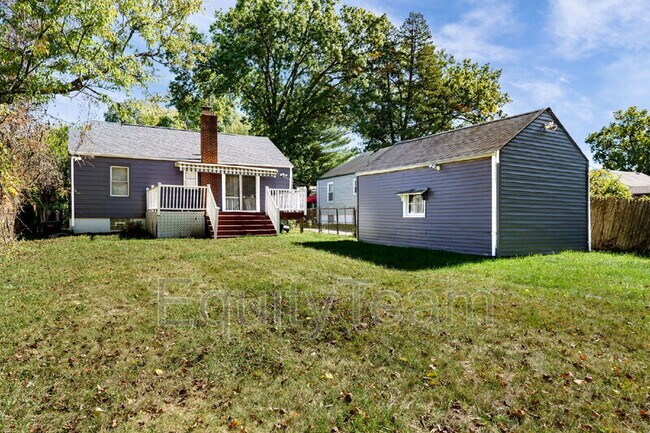 Building Photo - 6949 Marbev Dr