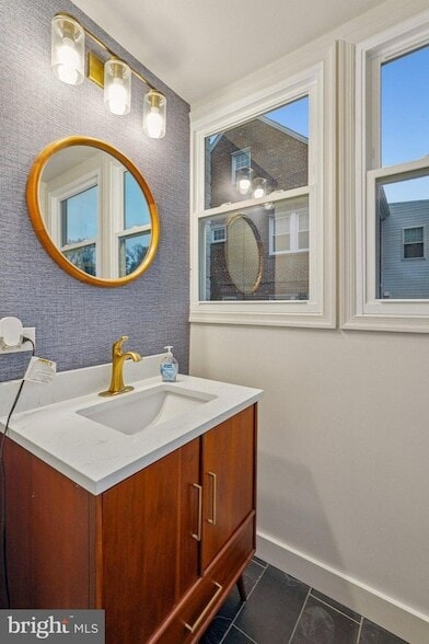 Building Photo - 3422 Pennsylvania Ave. SE