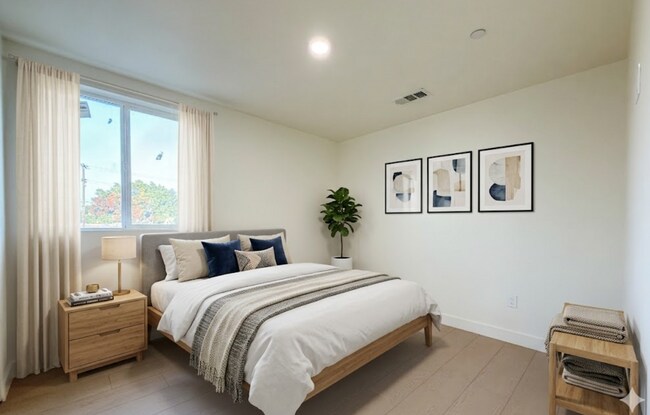 Building Photo - Brand New Luxury 4 & 5 Bed Units