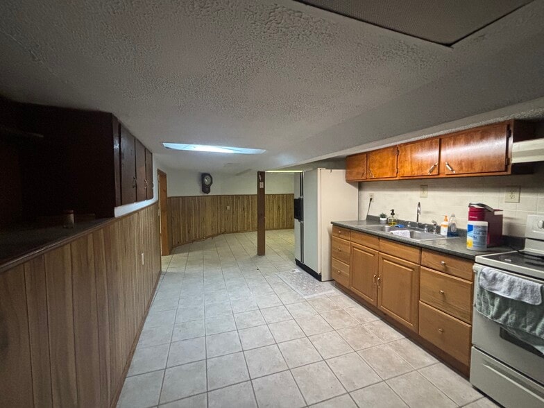 Basement - 365 West Ave