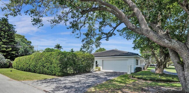 Building Photo - 7941 SW 143rd St