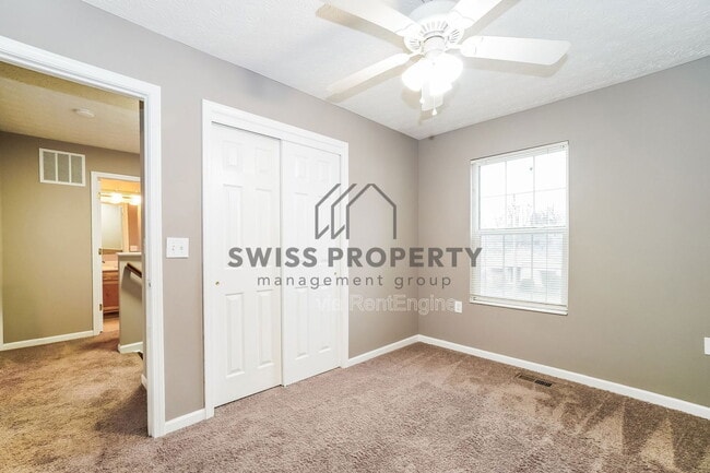 Building Photo - 673 Gilbert St