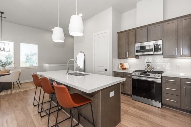 Building Photo - 816 Sienna Palm Ln