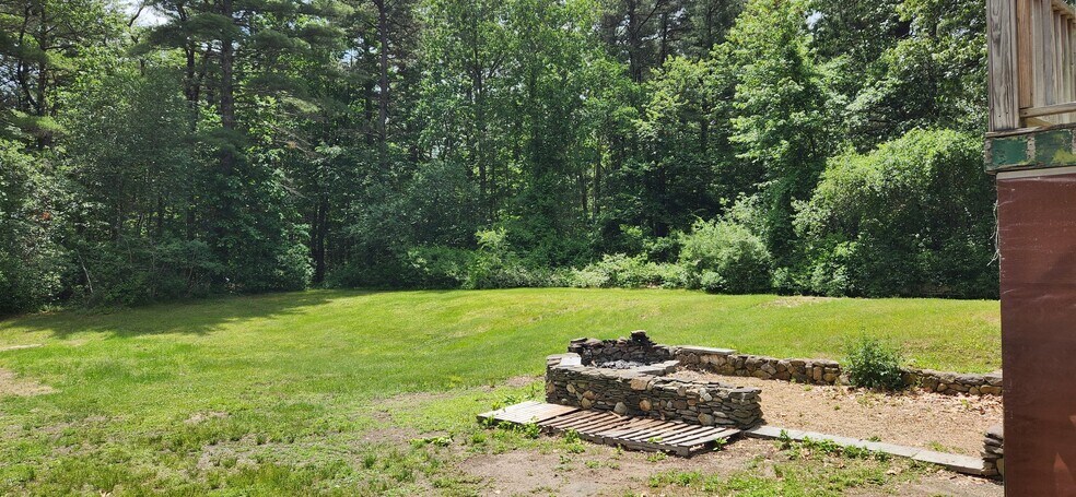 Building Photo - 67A Speare Rd