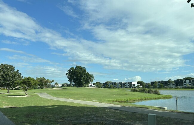 Building Photo - 4801 Esedra Ct