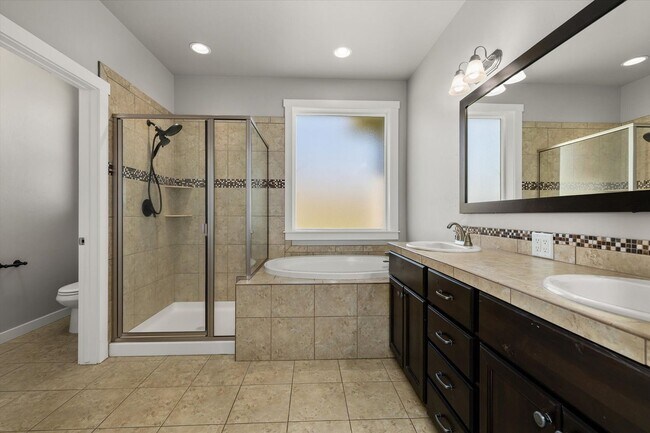Building Photo - Charming 4?BR | 3?BA Home in Avimor