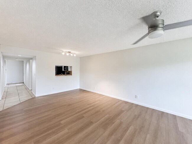 Building Photo - 340 NW 67th St