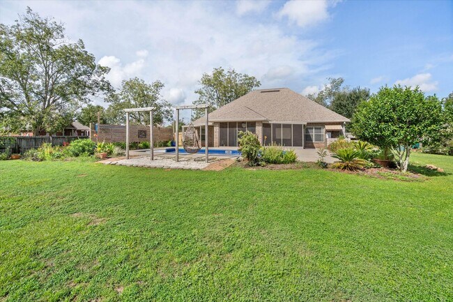 Building Photo - 23904 Tullamore Dr