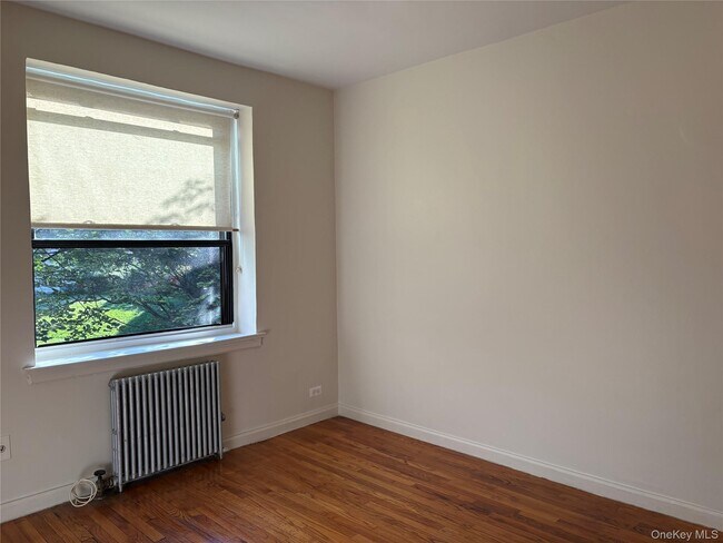 Building Photo - 21-41 78th St