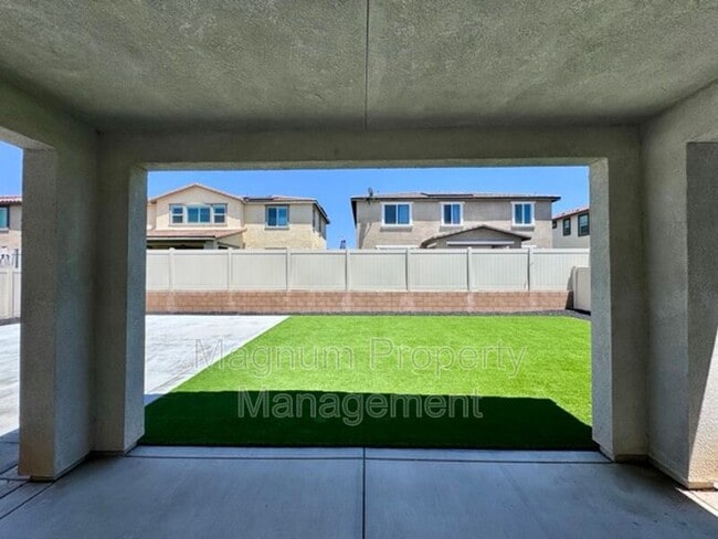 Building Photo - 34118 Willow Stone St