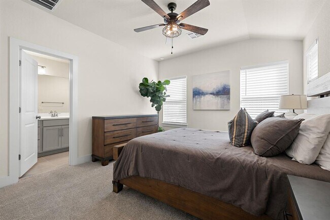 Building Photo - 6209 Dumfries Ln