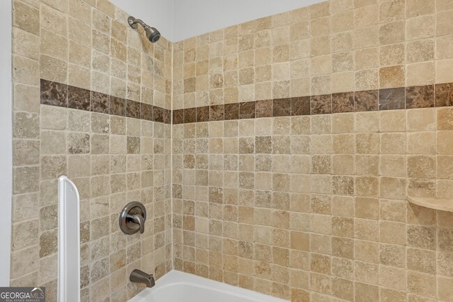 Building Photo - 1670 Cecilia Dr SE