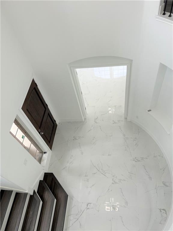 Building Photo - 2725 Mirasol Loop
