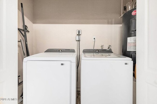 Building Photo - 2001 N 87th Way