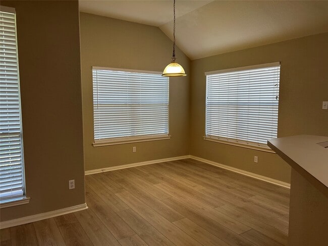 Building Photo - 12338 Browning Dr