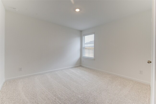 Building Photo - 9047 Rose Water Trl