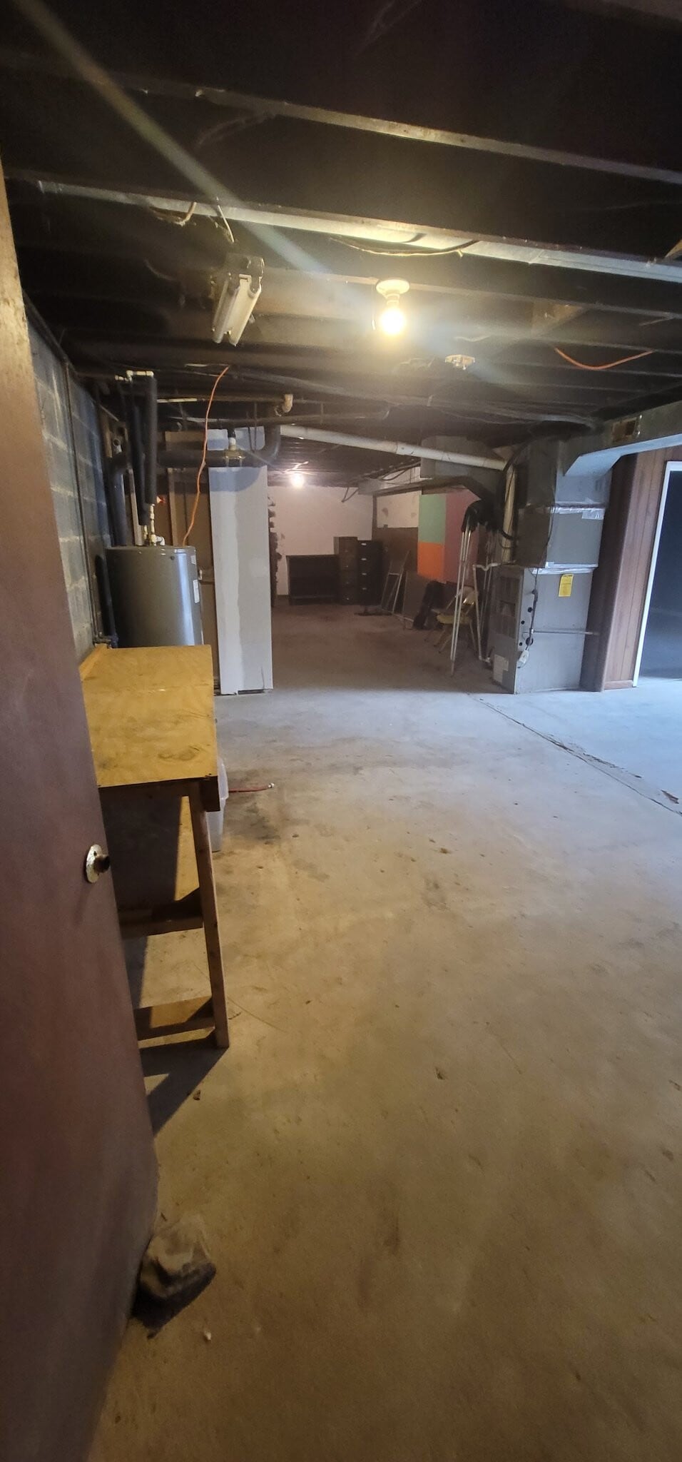 Building Photo - 1018 Willow Dr