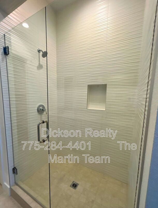 Building Photo - 7328 Oakmont Ln