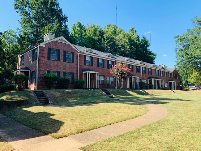 Building Photo - 1647 Valley Ave