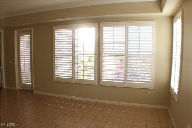 Building Photo - 50 E Serene Ave