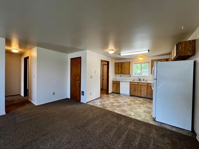 Building Photo - 4802 Bonnie Ln