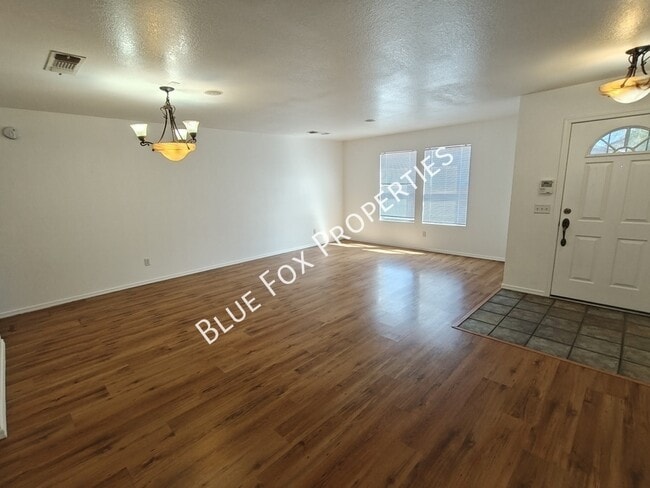 Building Photo - 3421 N Green Gulch Ct