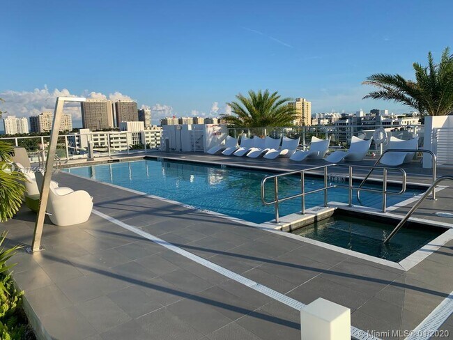 Building Photo - 1150 102nd St