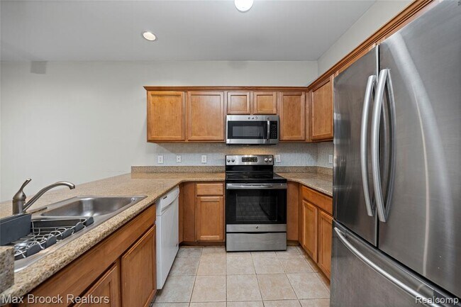 Building Photo - 3848 Cherry Creek Ln