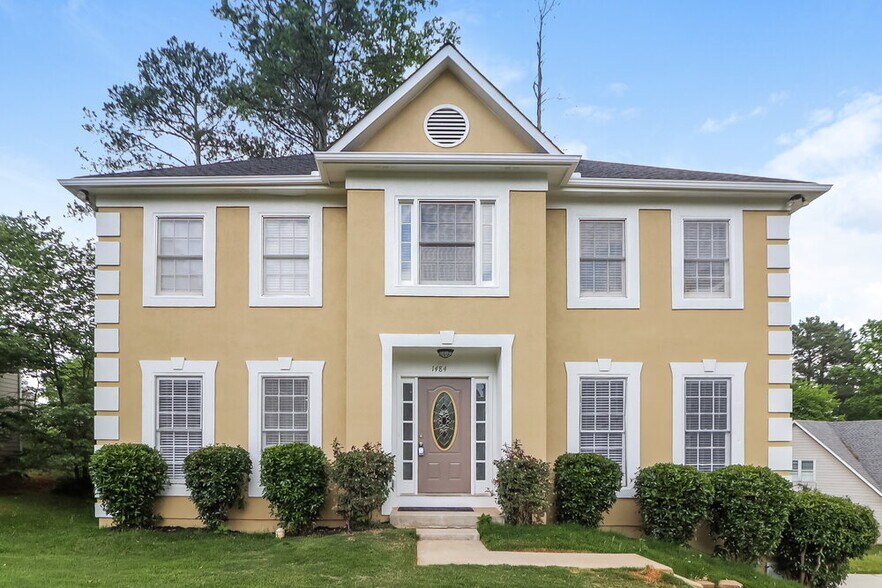 Primary Photo - 1484 Yorktown Dr NW