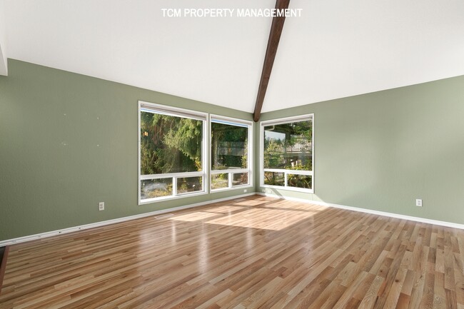 Building Photo - 11719 134th Pl NE