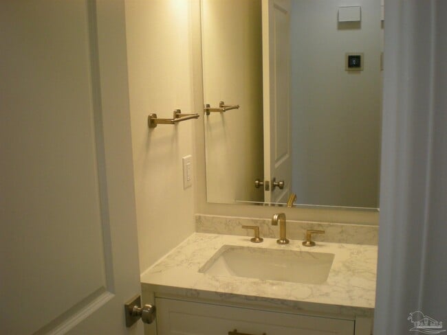 Building Photo - 11606 Chanticleer Dr