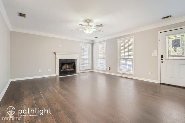 Building Photo - 40 Acorn Way UNIT