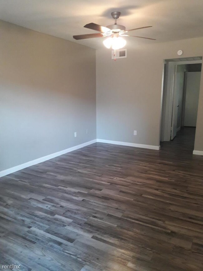 Building Photo - 1 br, 1 bath Condo - 2730 Fyke RD Flat  1 ...