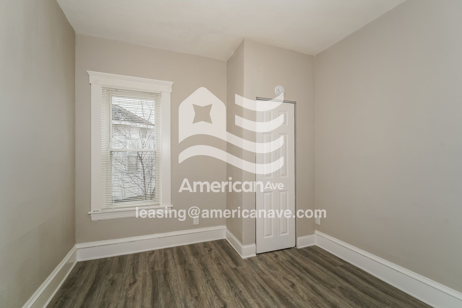 Building Photo - 207 W 29th St